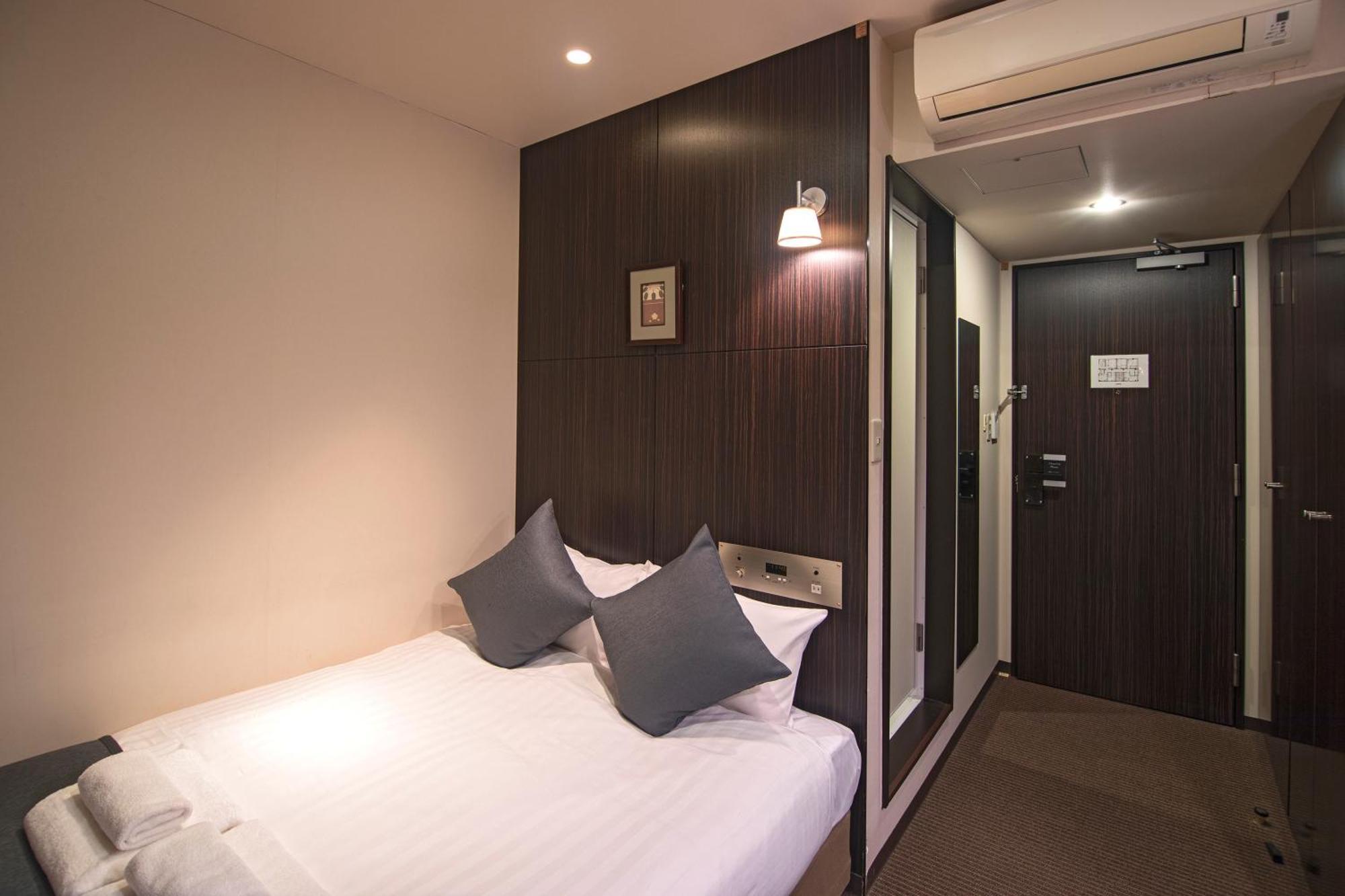 Wonz Hotel Self-Check-In Ōsaka Extérieur photo
