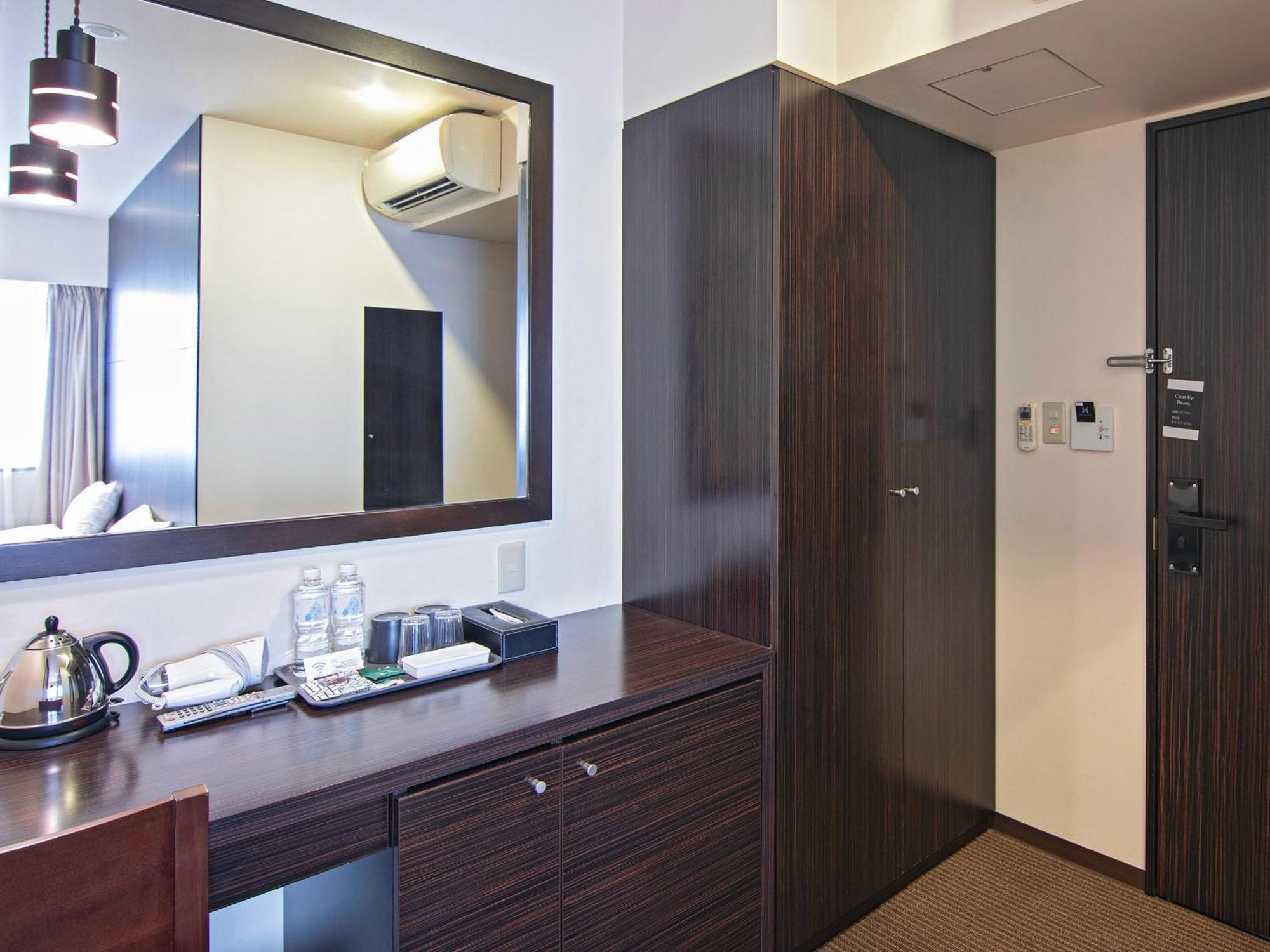 Wonz Hotel Self-Check-In Ōsaka Extérieur photo