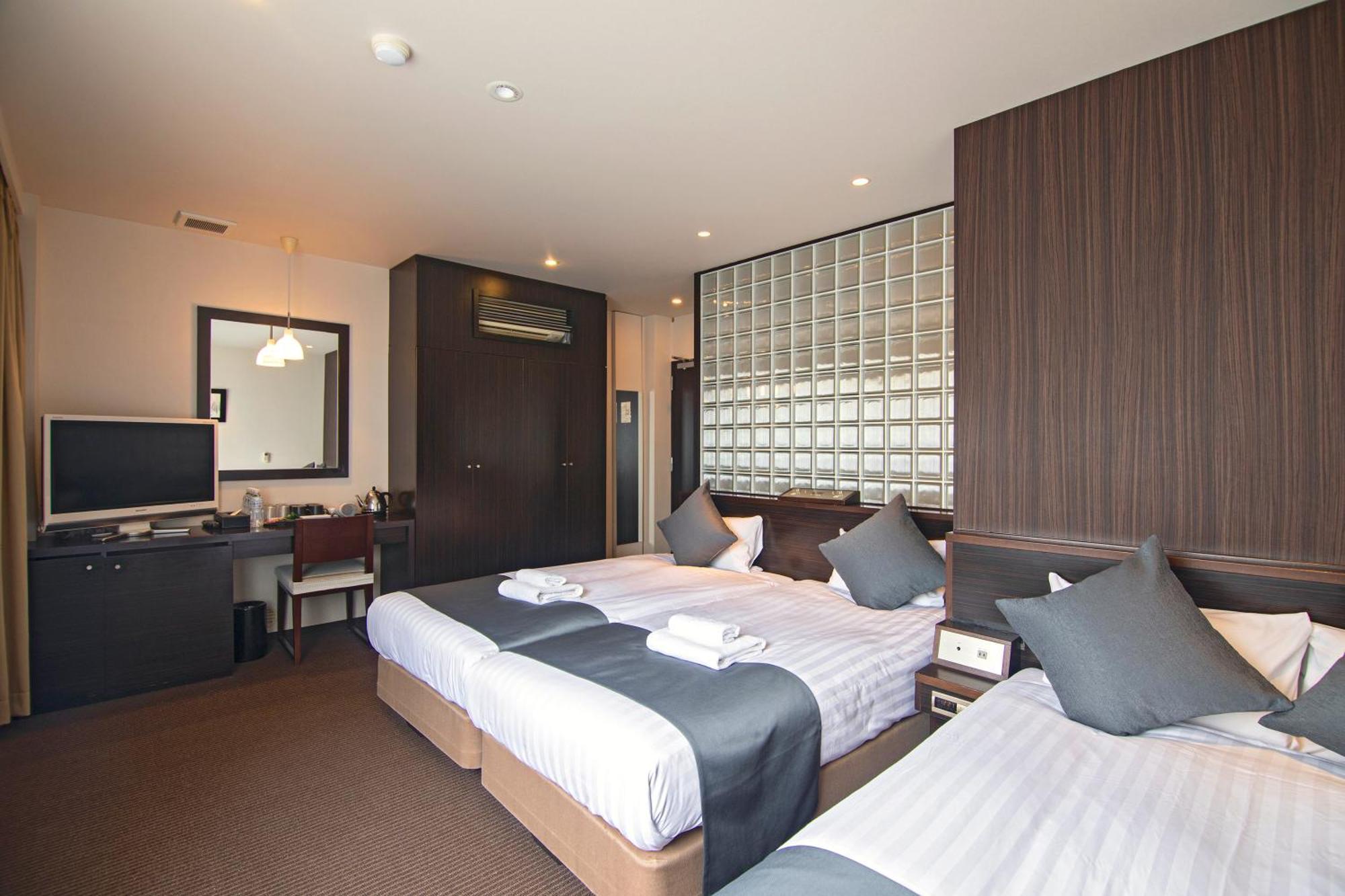 Wonz Hotel Self-Check-In Ōsaka Extérieur photo