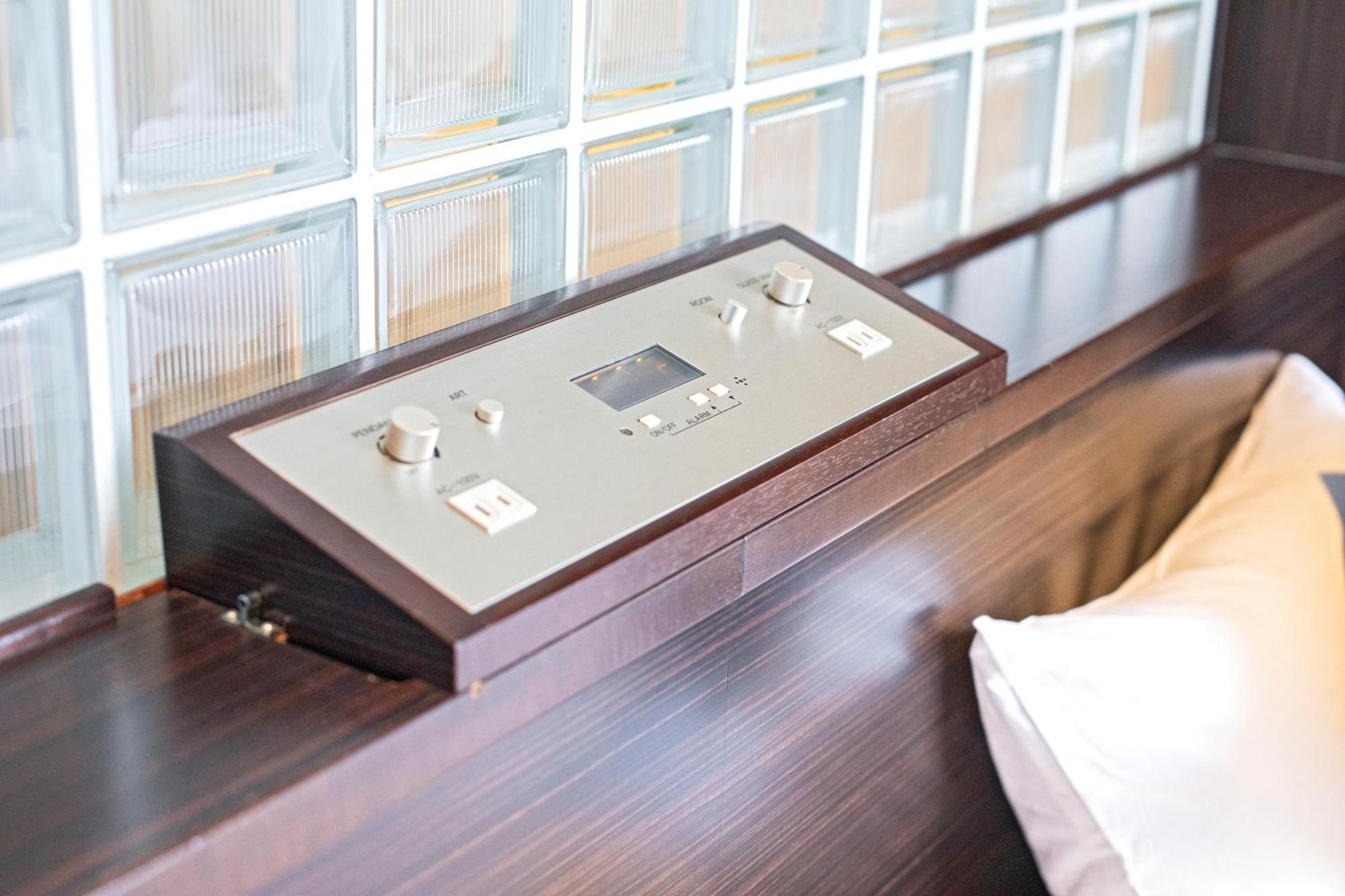 Wonz Hotel Self-Check-In Ōsaka Extérieur photo
